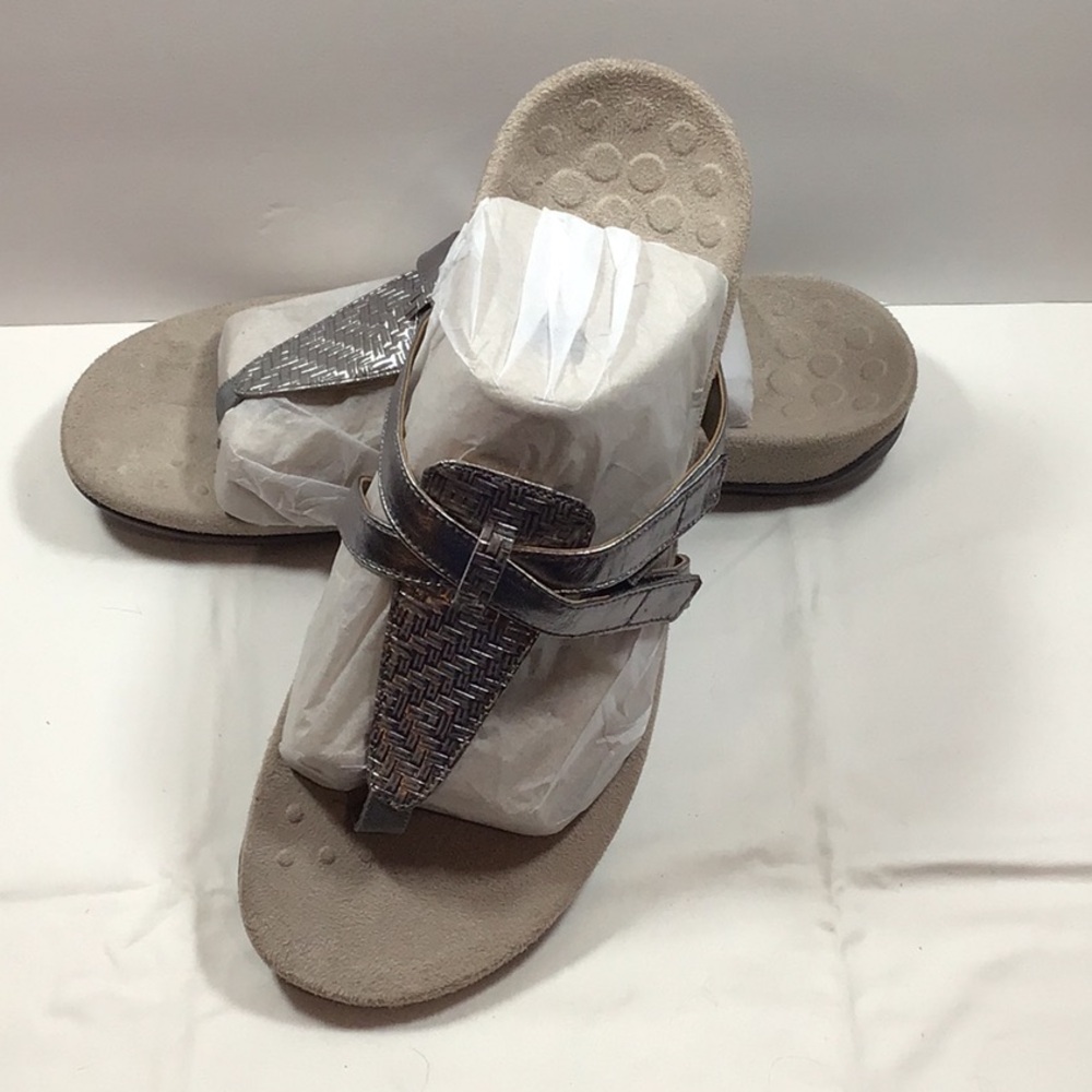 Vionic Karley Orthotic Support Comfort Sandals Silver